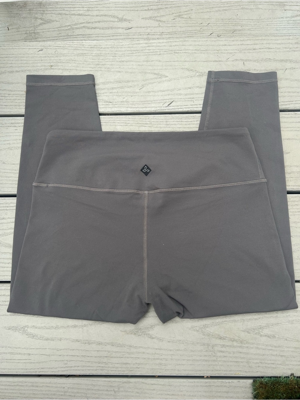 prAna Pillars Cropped Capri Leggings